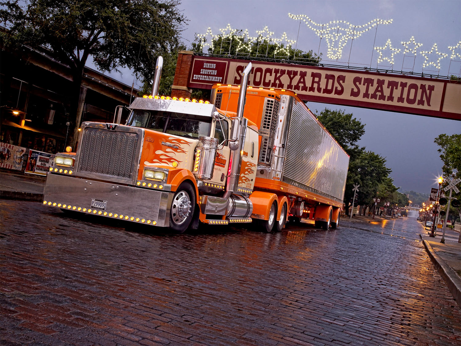 An old school Western Star 4900 and matching trailer provides color to the Ft. Worth Stockyards.